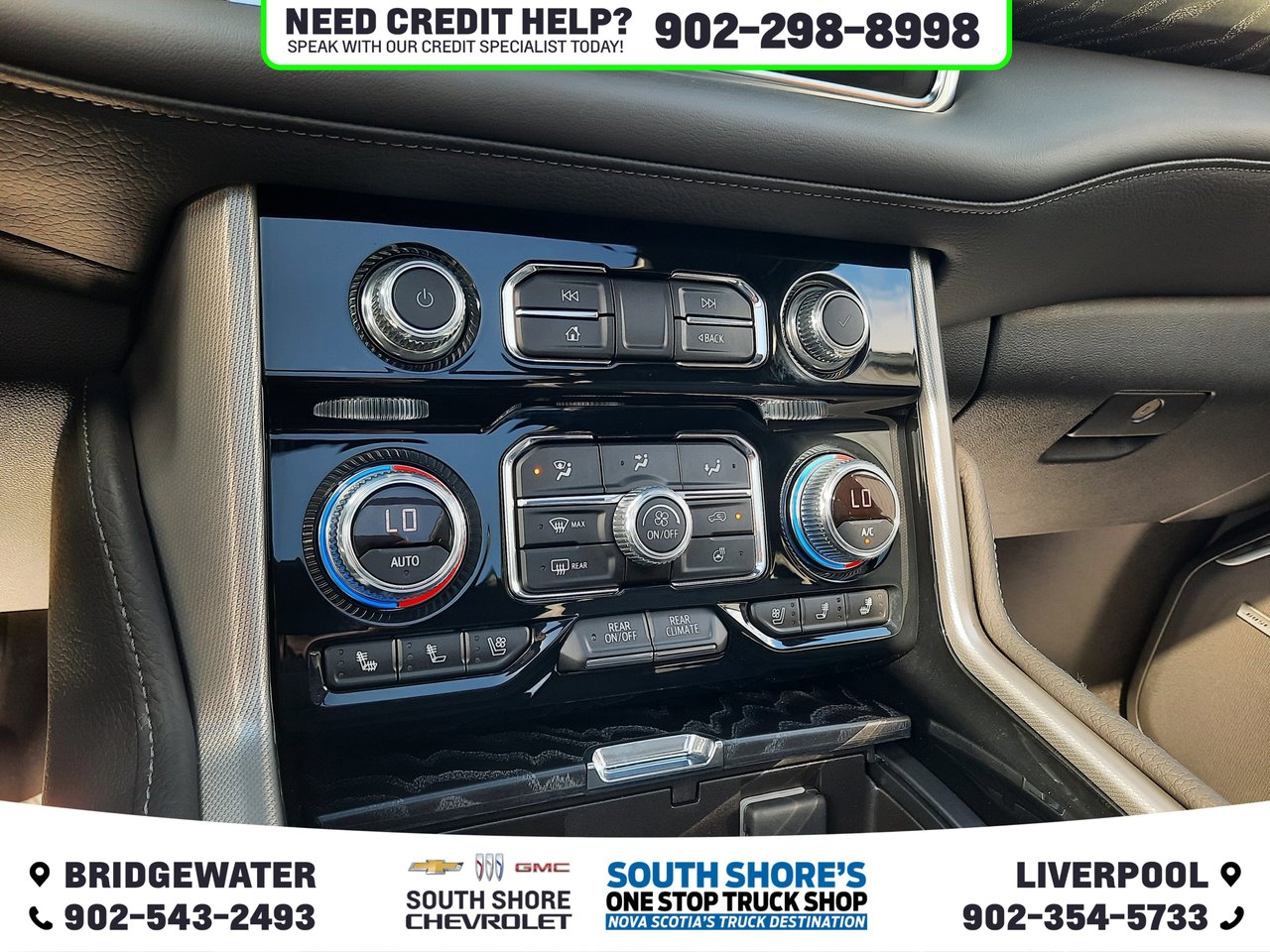 2023 GMC Yukon XL Denali-18