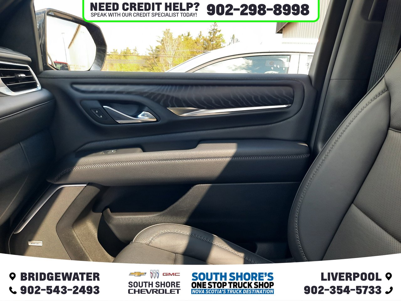 2023 GMC Yukon XL Denali-23