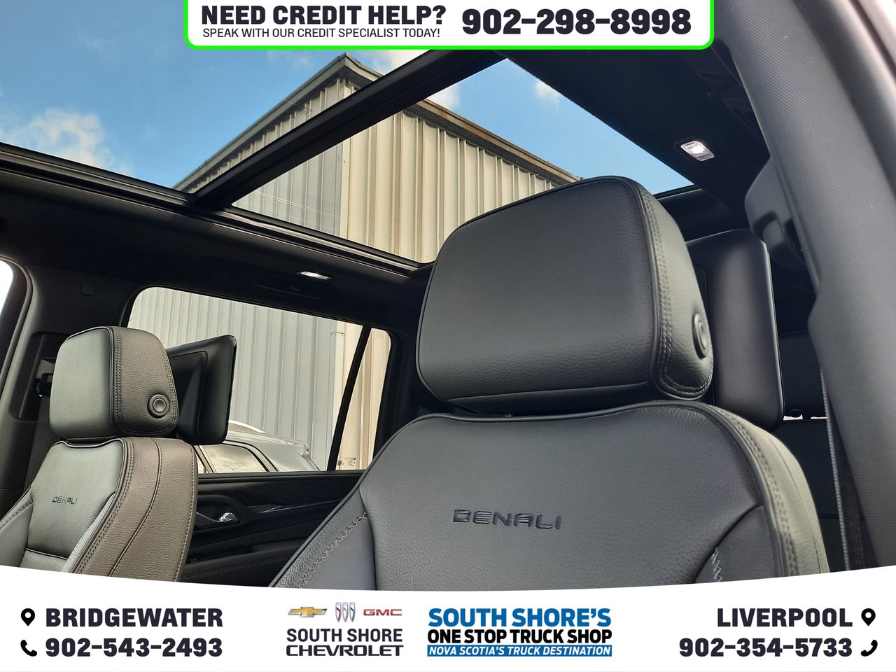 2023 GMC Yukon XL Denali-2