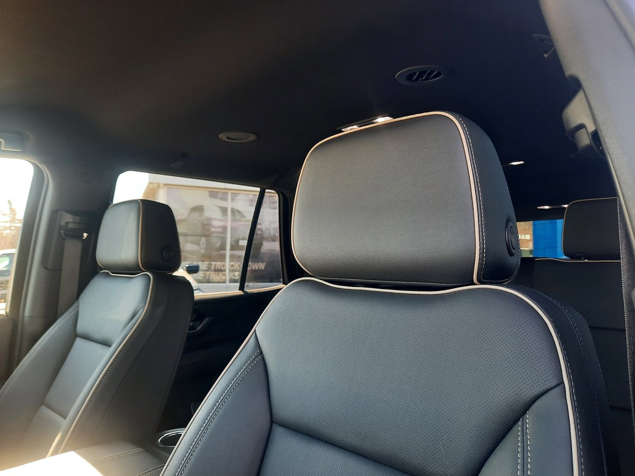 2025 GMC Yukon Elevation-2