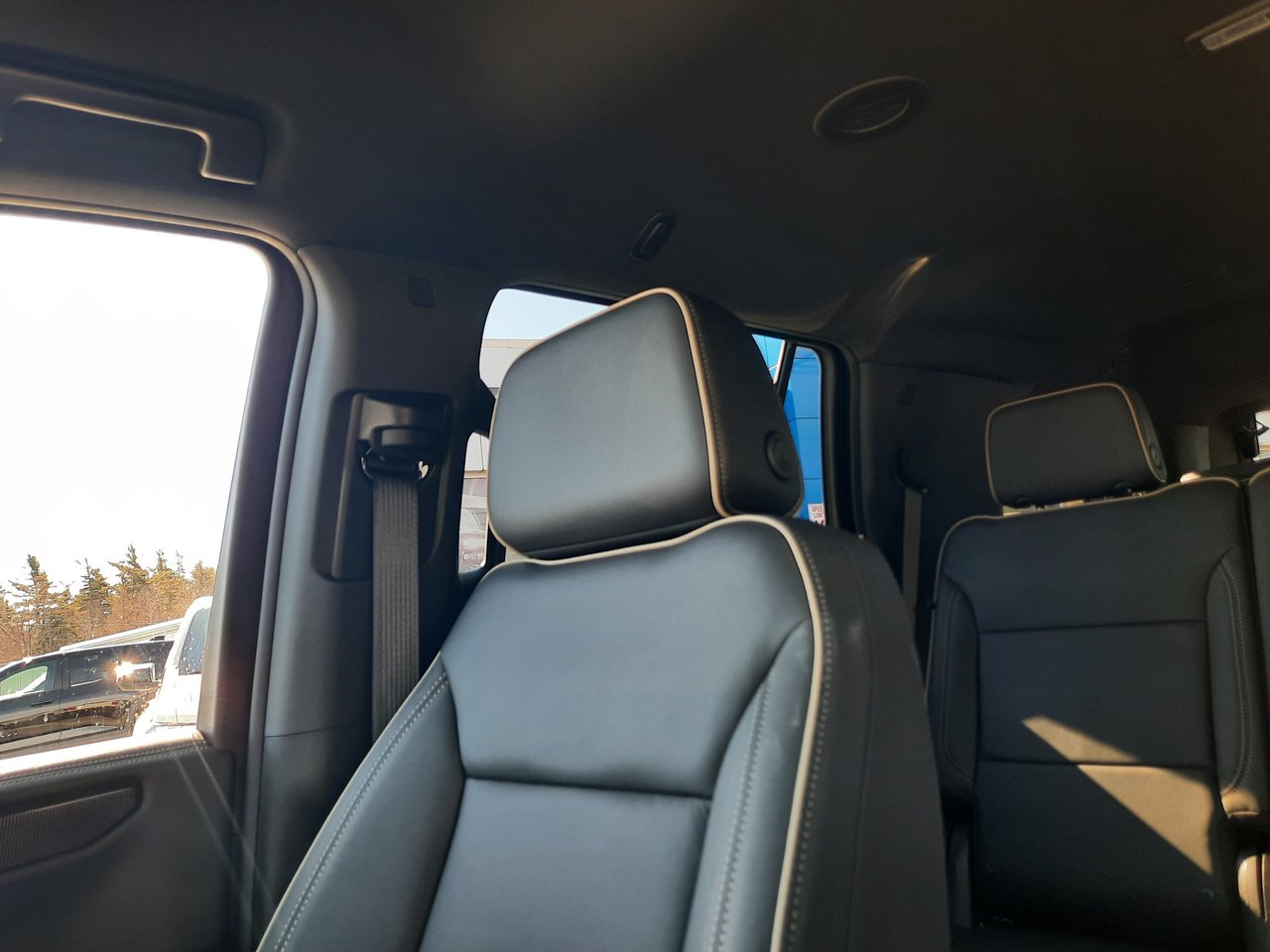 2025 GMC Yukon Elevation-22