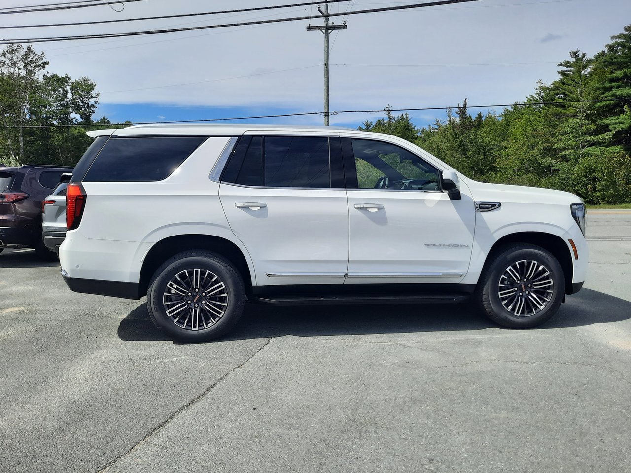 2025 GMC Yukon Elevation-4