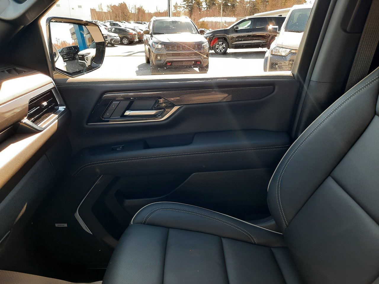 2025 GMC Yukon Elevation-21