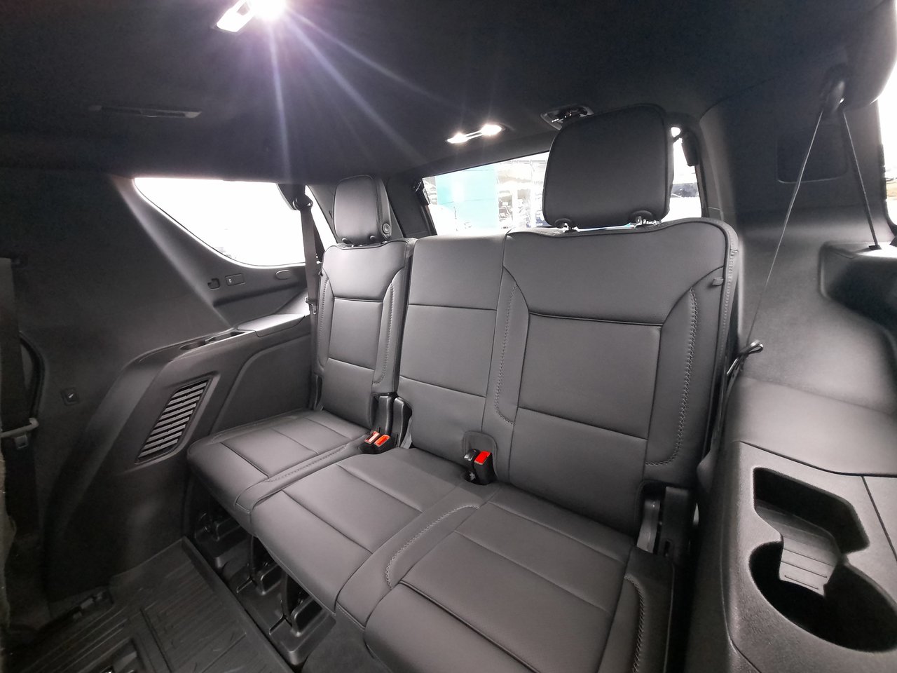 2026 GMC Yukon Denali-25