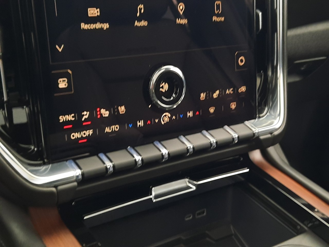 2026 GMC Yukon Denali-18