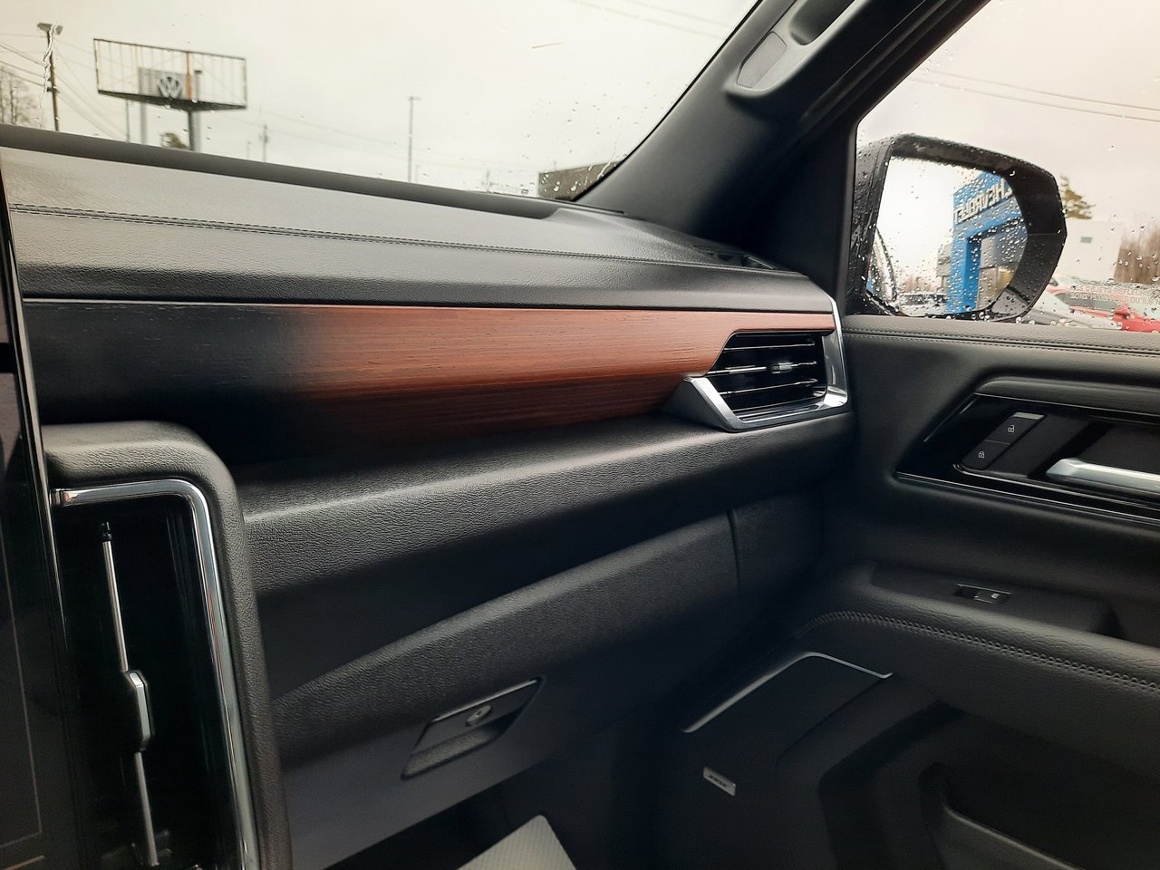 2026 GMC Yukon Denali-21