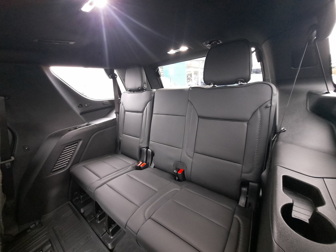 2026 GMC Yukon Denali-25