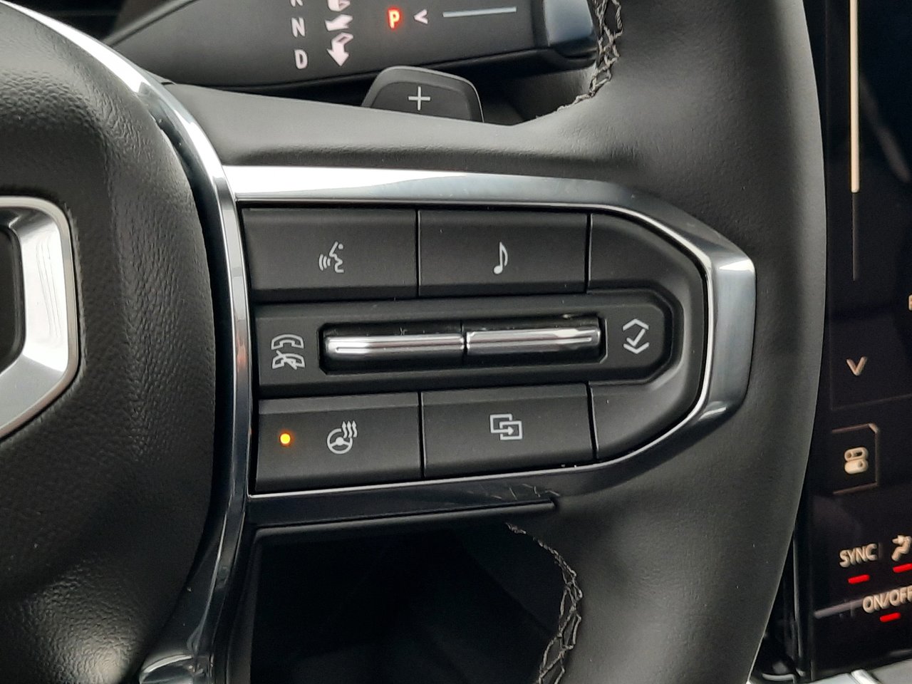 2026 GMC Yukon Denali-14