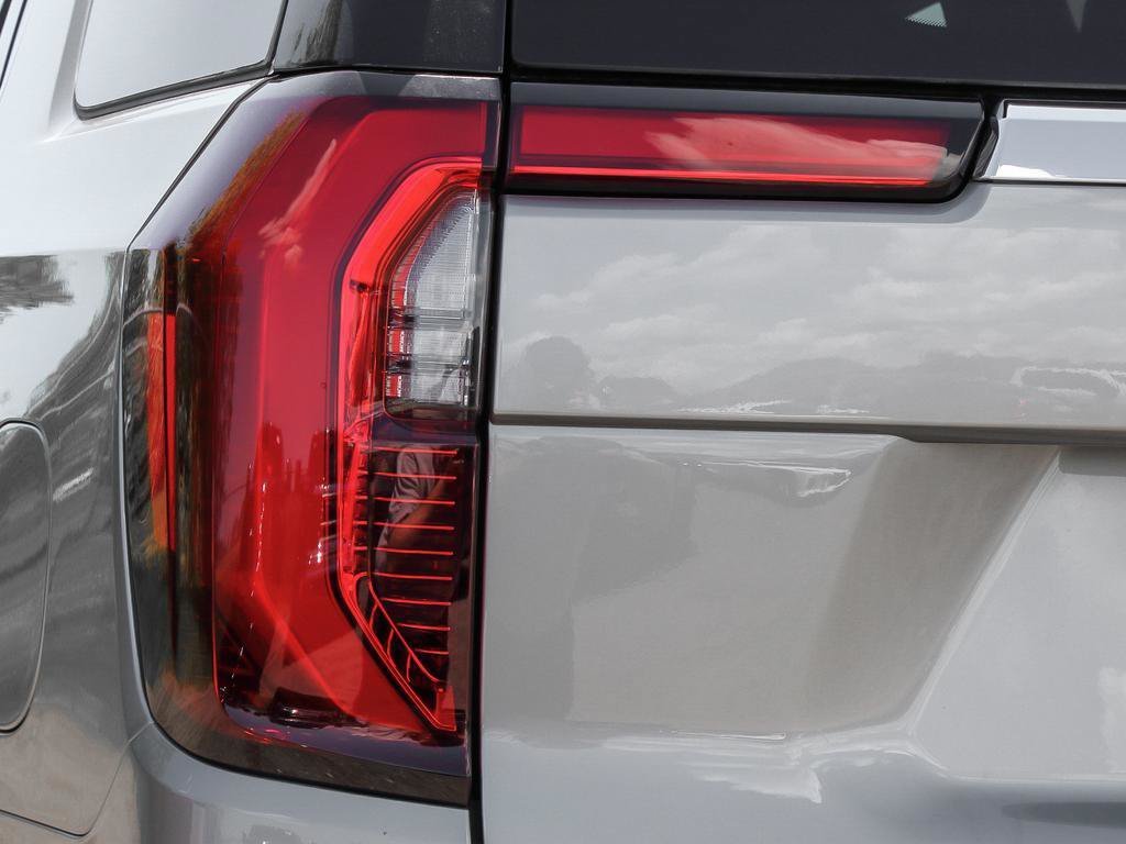 2026 GMC Yukon Elevation-10