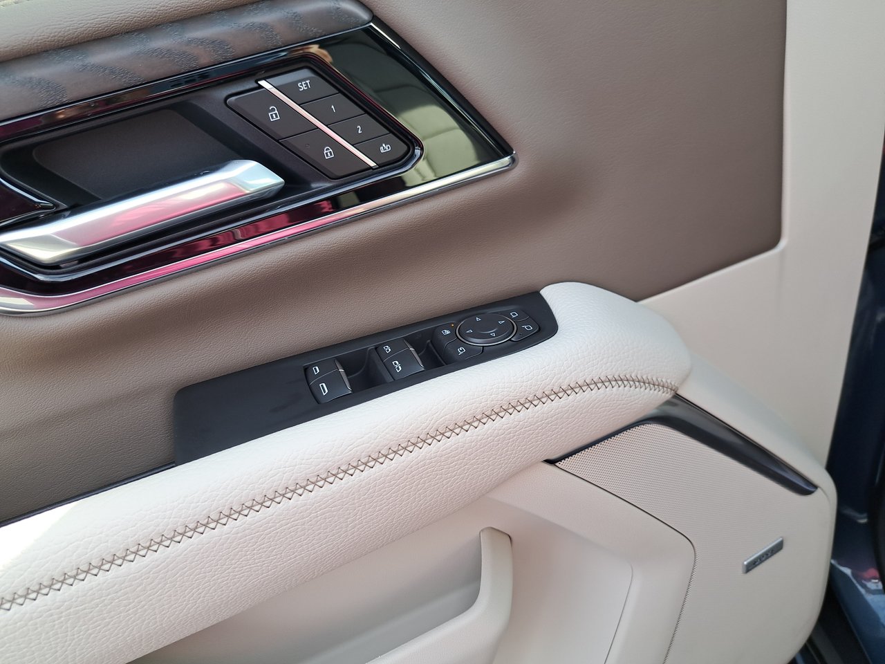 2026 GMC Yukon Denali-13