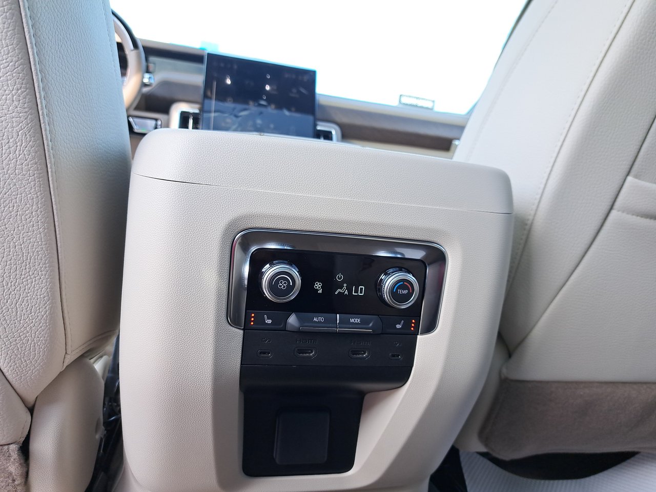 2026 GMC Yukon Denali-10