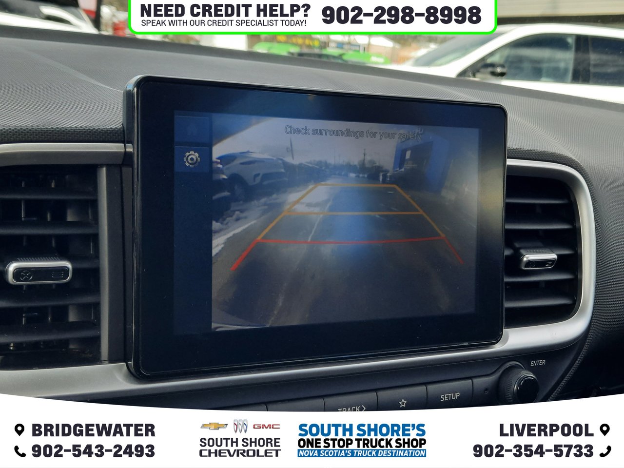 2024 Hyundai Venue Preferred-16