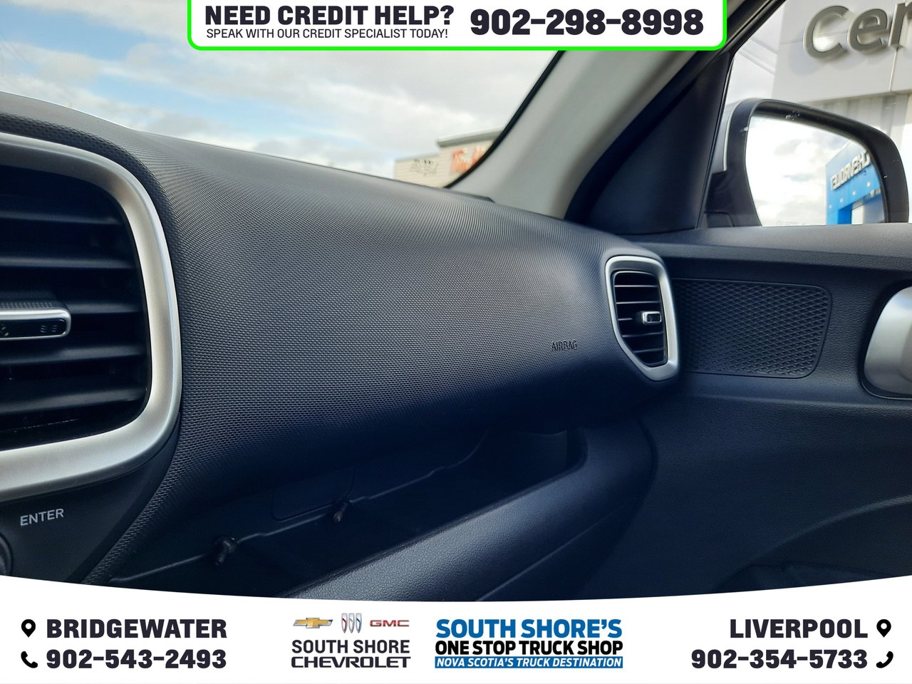 2024 Hyundai Venue Preferred-21