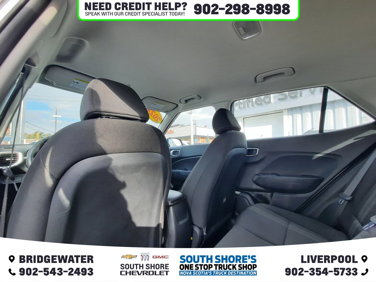 2024 Hyundai Venue Preferred-27