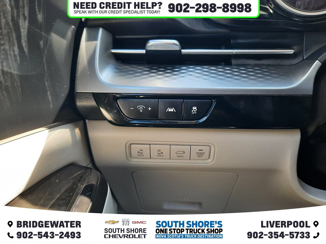 2024 Kia Carnival LX+-9