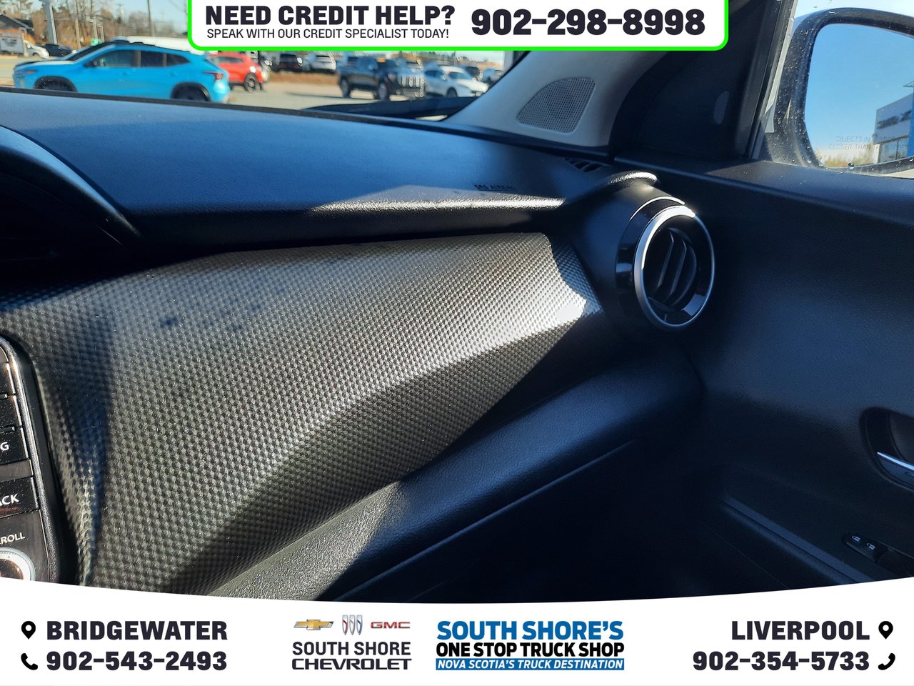 2022 Nissan Kicks SV-18