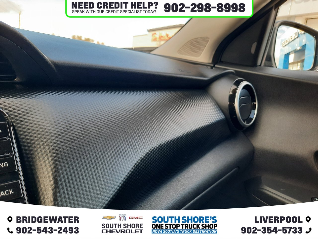 2024 Nissan Kicks SV-20