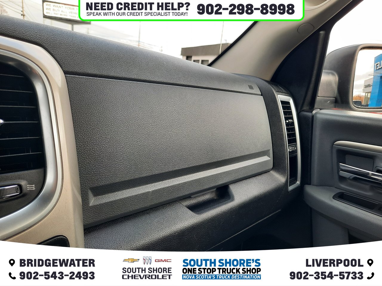 2019 Ram 1500 Classic SLT-19