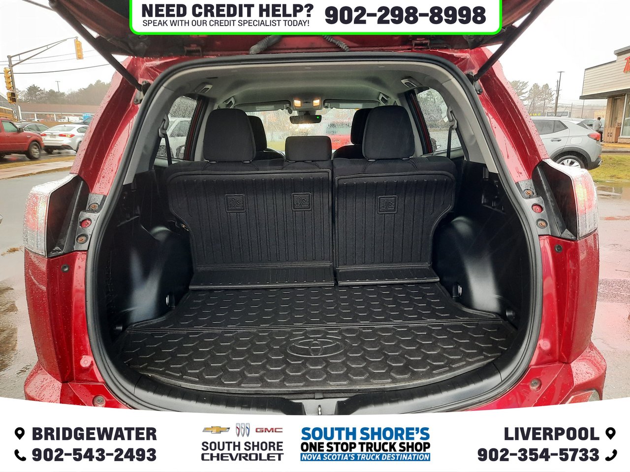 2018 Toyota RAV4 LE-7