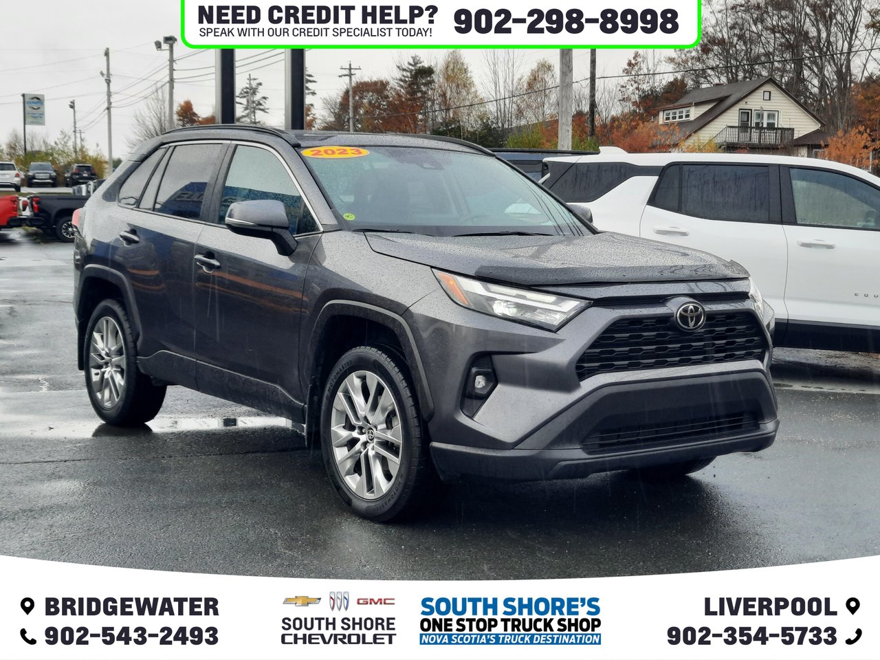 2023 Toyota RAV4 XLE-3