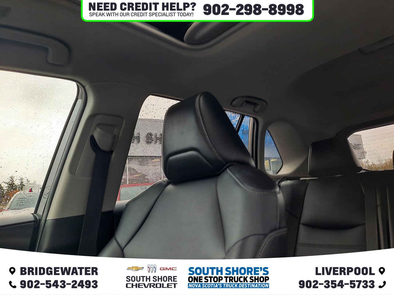 2023 Toyota RAV4 XLE-23