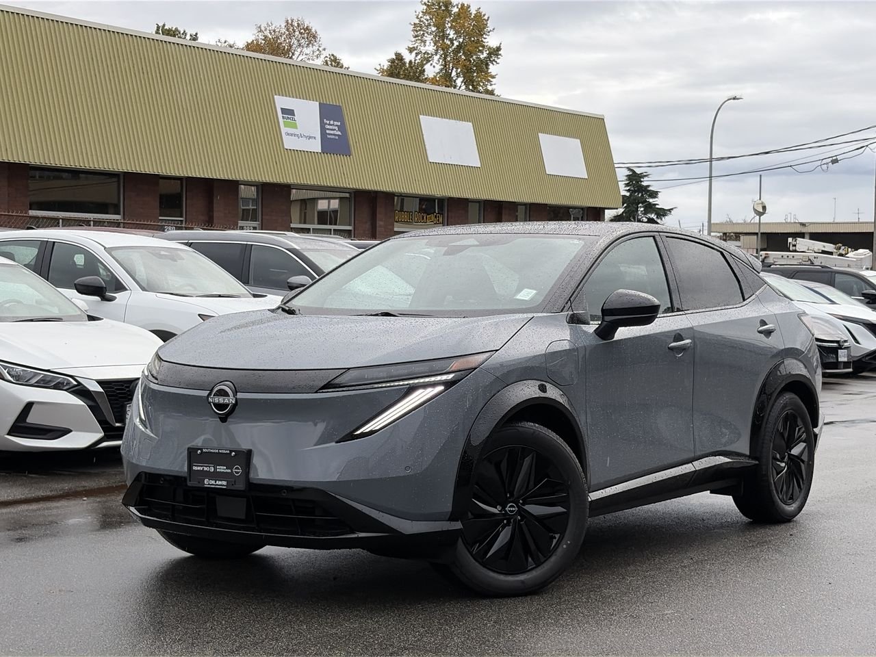 Gray (Boulder Grey Pearl / Black Diamond Pearl) 2027 Nissan Ariya SUV / Crossover Automatic