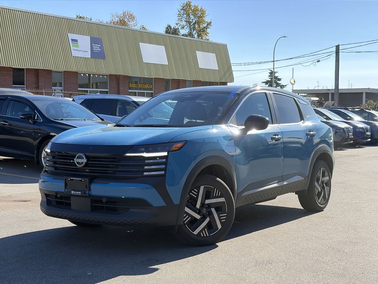 2-Tone Artic Ice Blue Metallic/Super Black 2025 Nissan Kicks SUV / Crossover Front-Wheel Drive Automatic