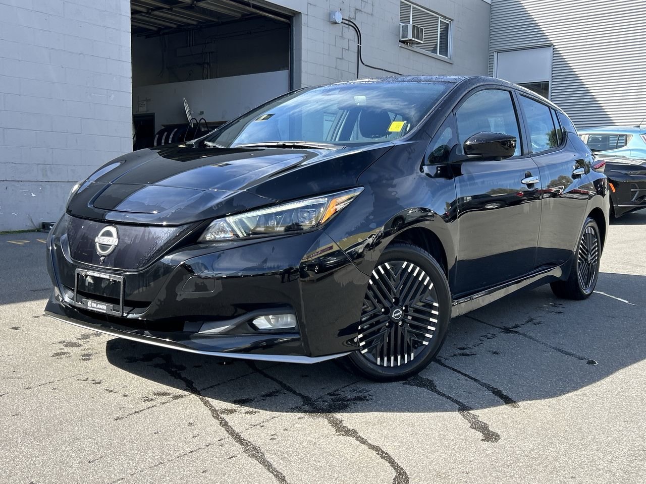 2024 Nissan LEAF SV Plus FWD