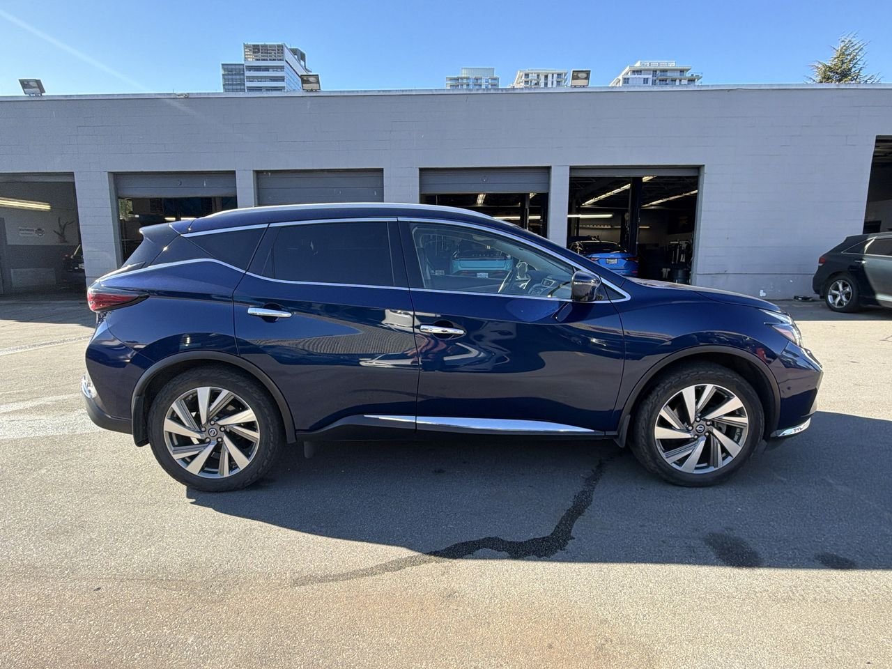 Deep Blue Pearl MET 2019 Nissan Murano SUV / Crossover All-Wheel Drive Automatic