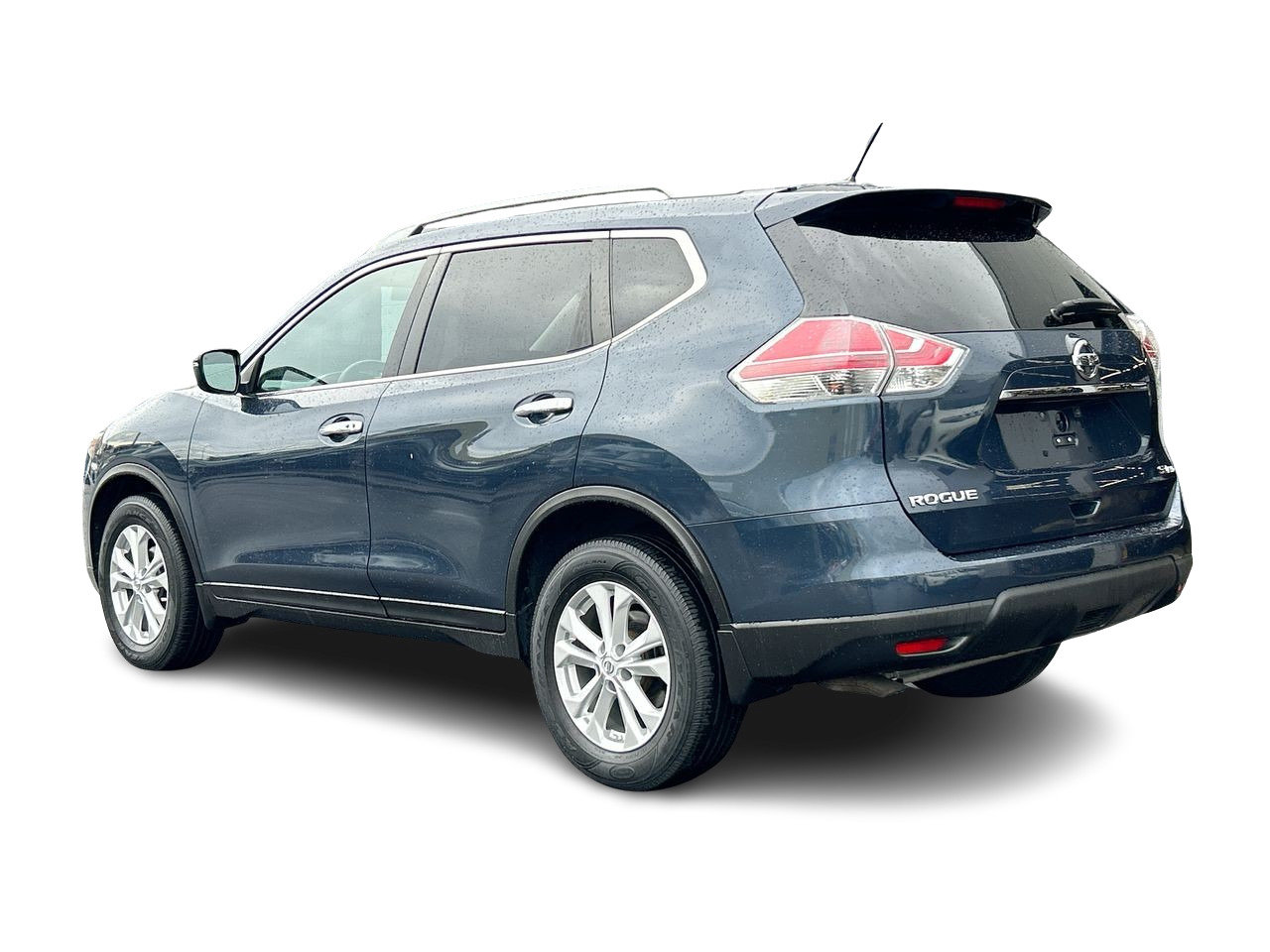 Used 2016  Nissan SV image 7