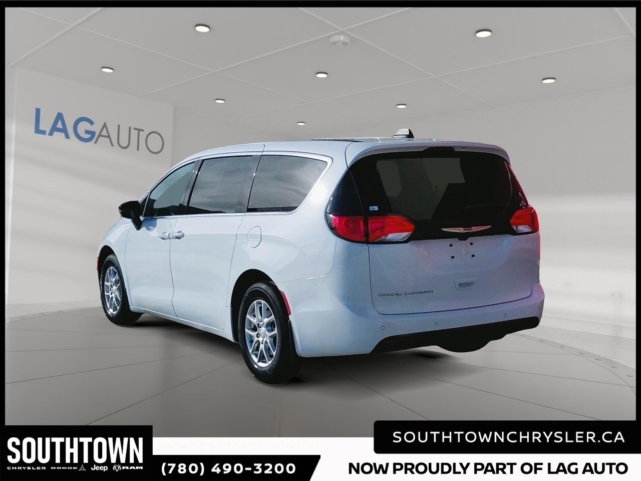 2026 Chrysler Grand Caravan SXT-3