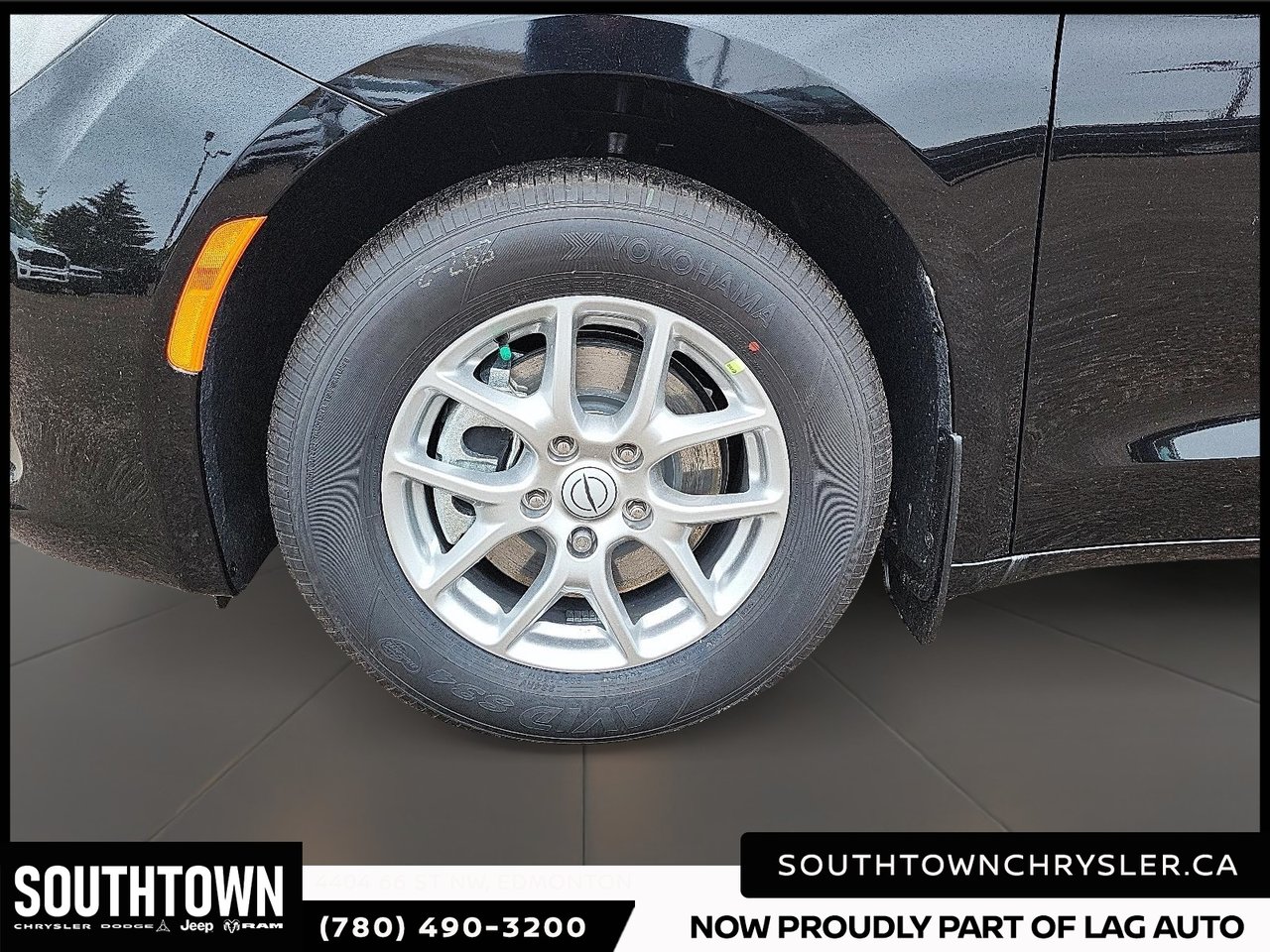2026 Chrysler Grand Caravan SXT-6