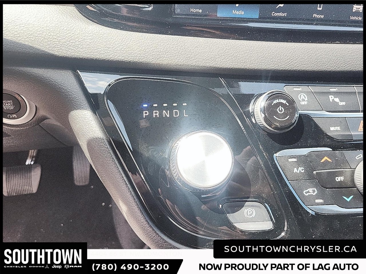 2026 Chrysler Grand Caravan SXT-14