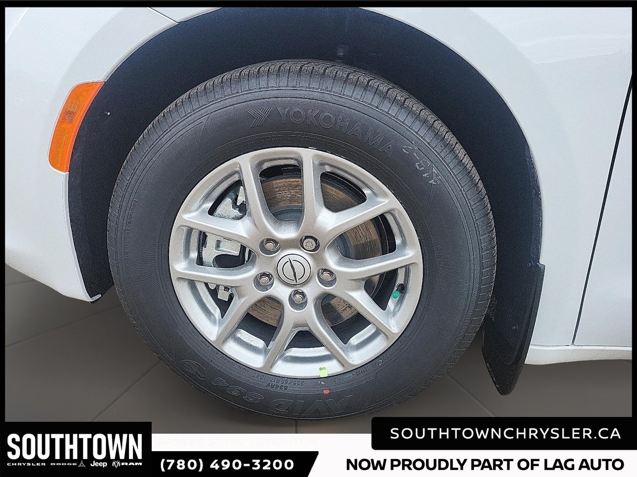 2026 Chrysler Grand Caravan SXT-6