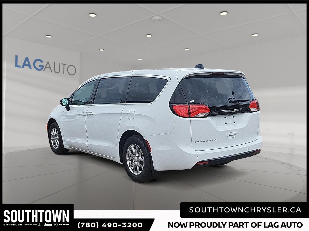 2026 Chrysler Grand Caravan SXT-3