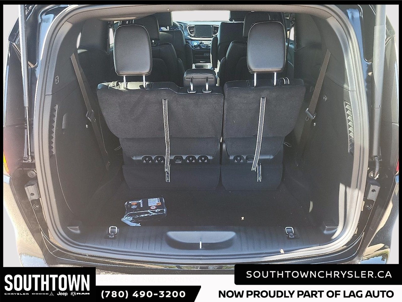 2026 Chrysler Grand Caravan SXT-5