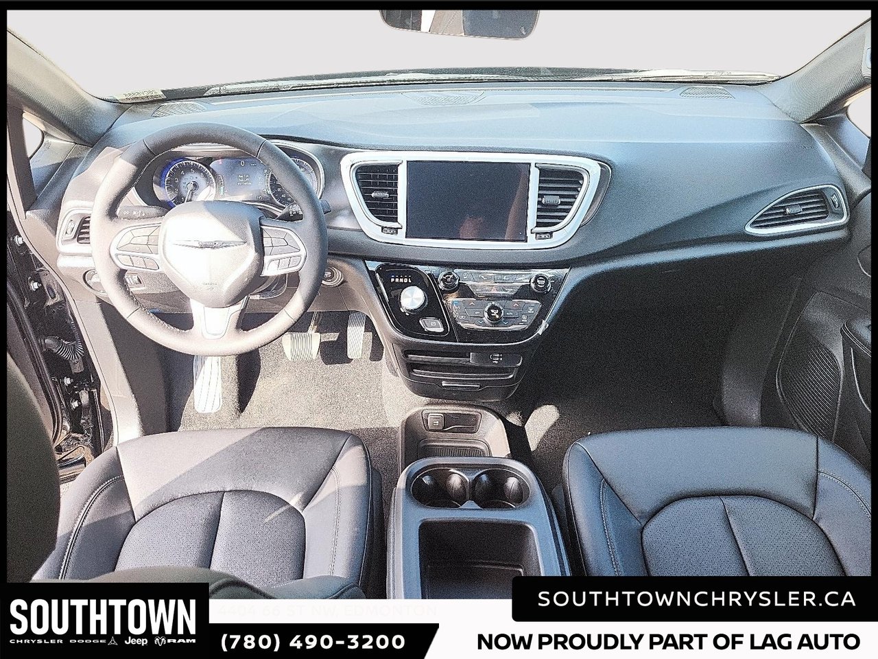 2026 Chrysler Grand Caravan SXT-9
