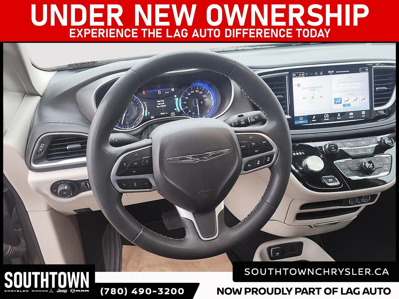 2023 Chrysler Pacifica Touring L-11