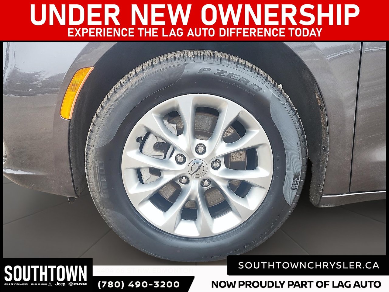 2023 Chrysler Pacifica Touring L-6