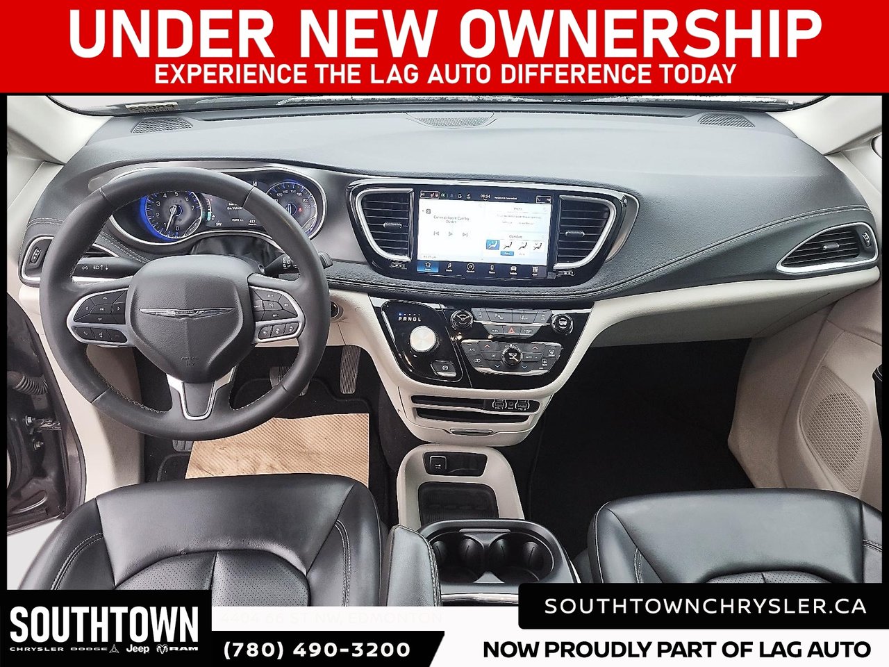 2023 Chrysler Pacifica Touring L-9