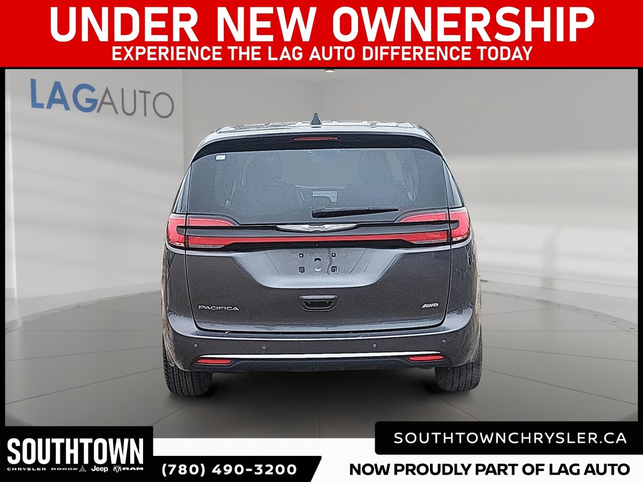 2023 Chrysler Pacifica Touring L-2