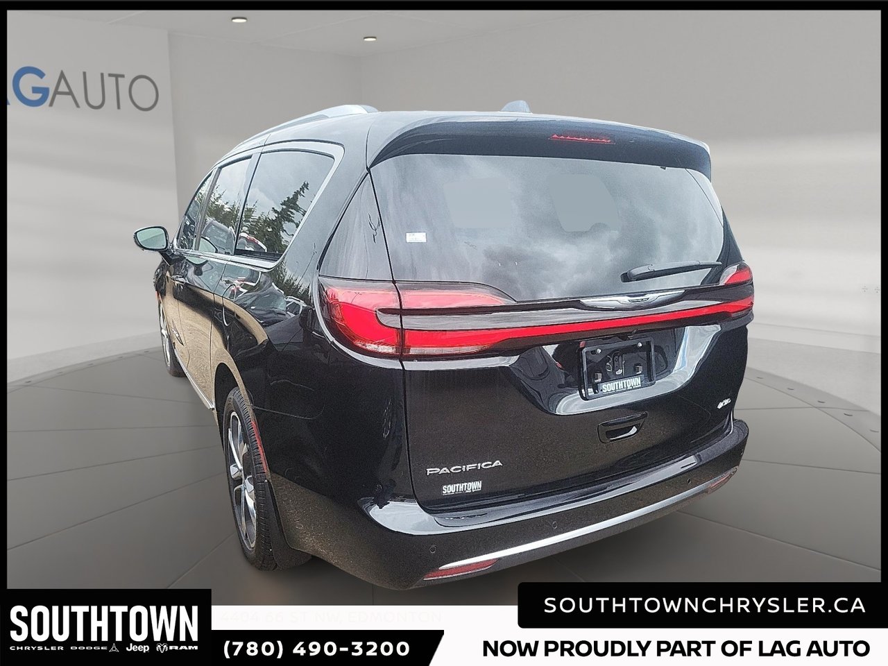 2026 Chrysler Pacifica PINNACLE-3
