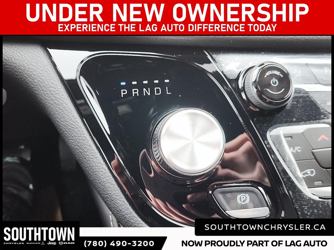 2026 Chrysler Pacifica LIMITED AWD-13