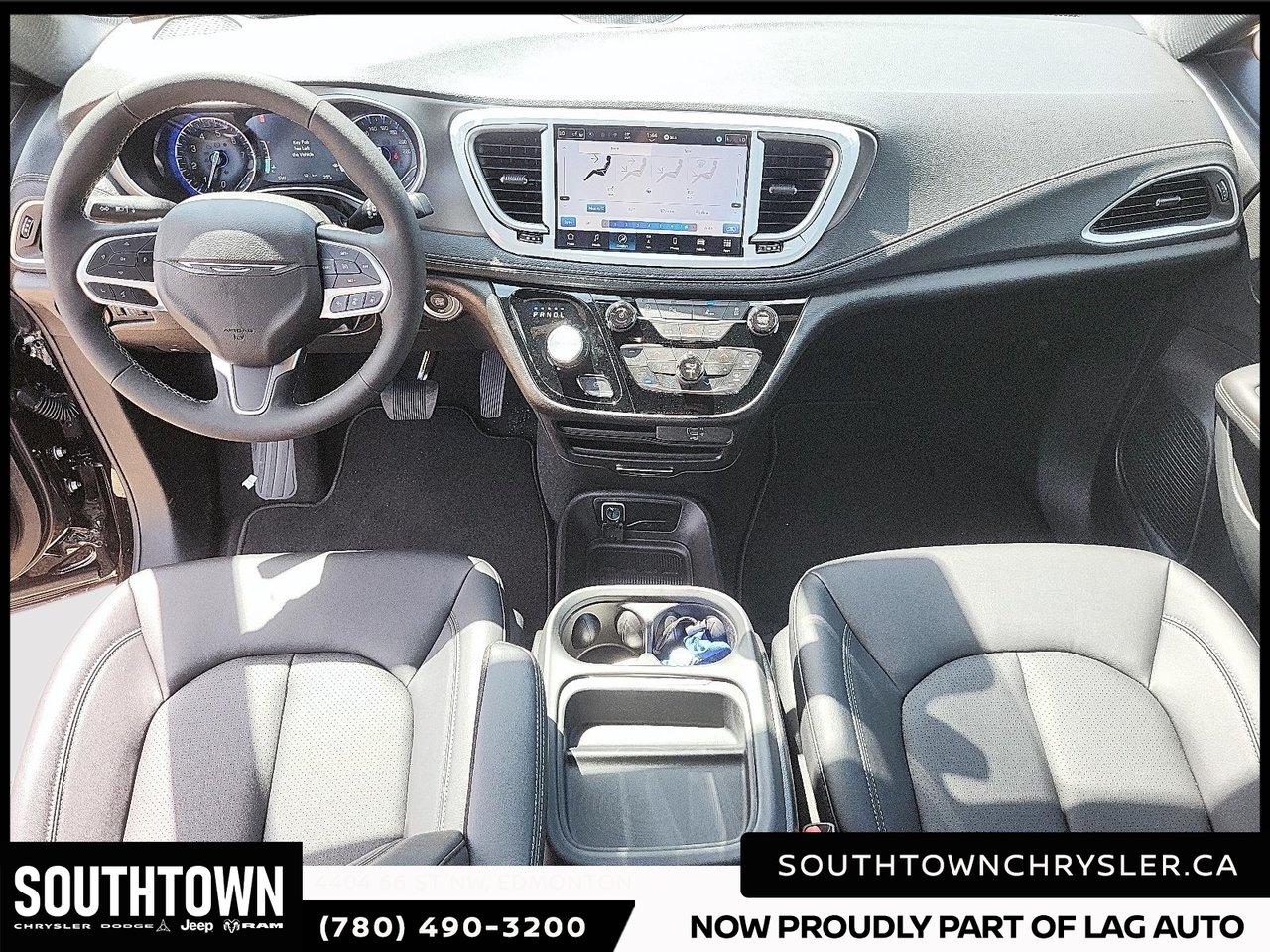 2027 Chrysler Pacifica SELECT AWD-9