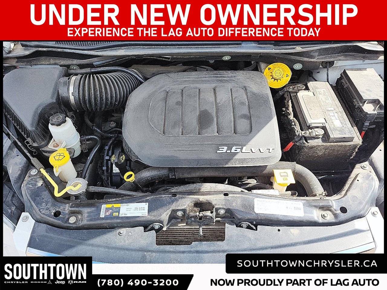 2014 Chrysler Town & Country Touring-7