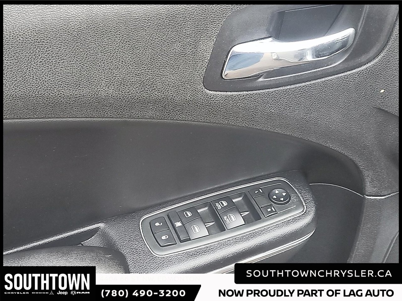 2012 Dodge Charger SE-9