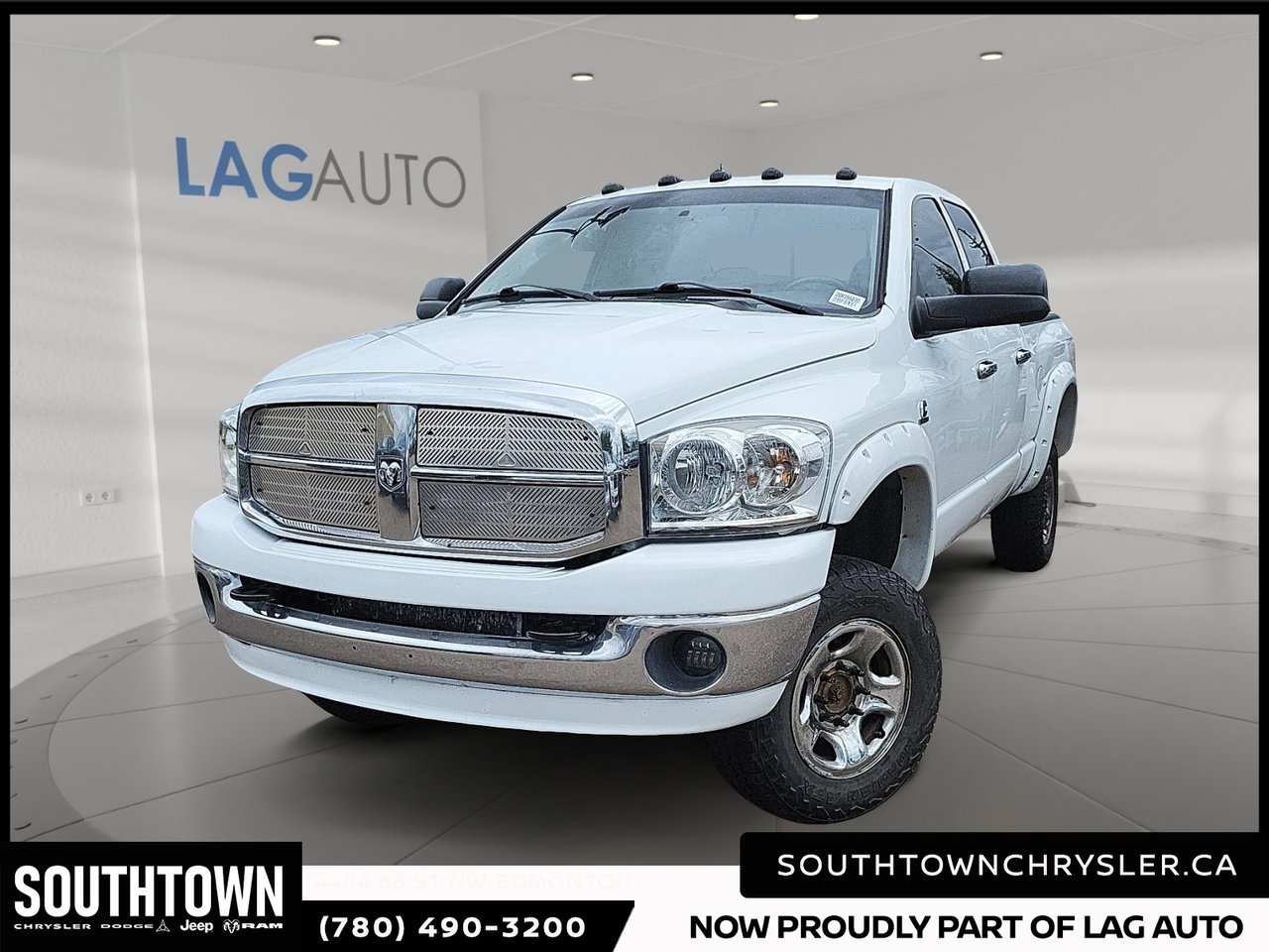 Bright White Clearcoat 2006 Dodge RAM 2500 Pickup Truck Four-Wheel Drive
