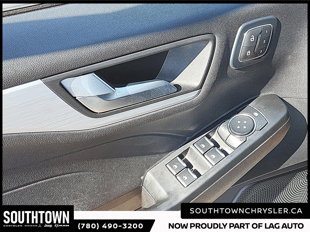 2025 Ford Escape Platinum-10