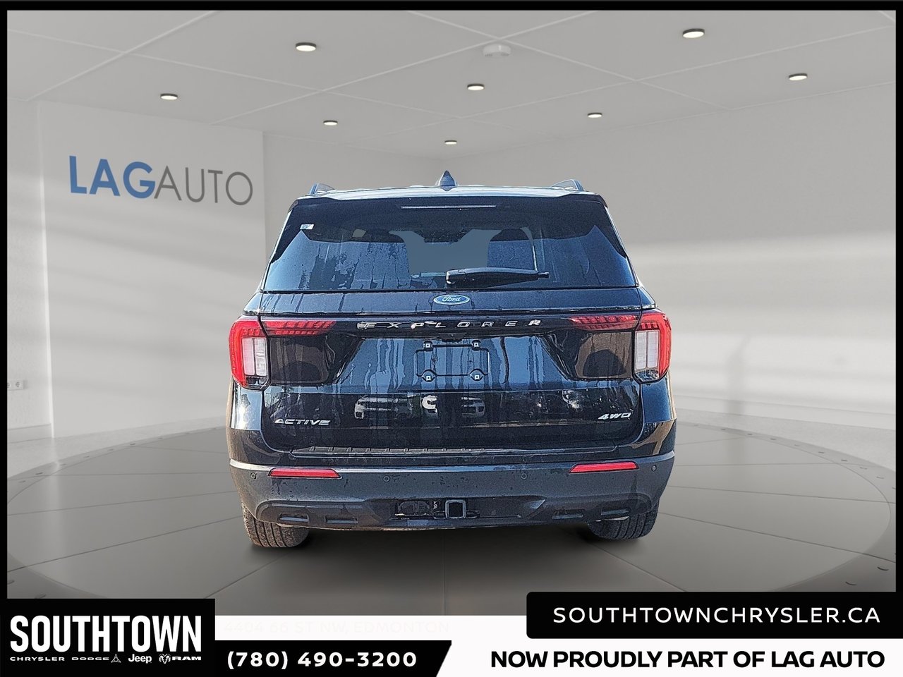 2025 Ford Explorer Active-2