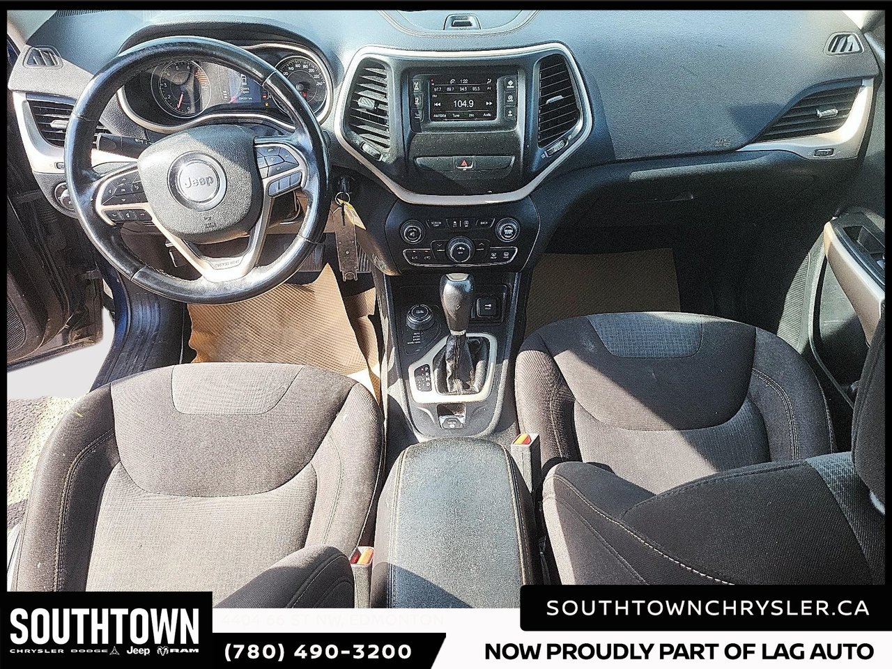 2018 Jeep Cherokee North-8